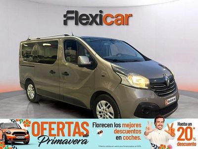 Usado Renault Trafic 125 CV (91 kW) 2016 Beige Monovolumen
