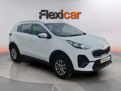 Usado Kia Sportage 132 CV (97 kW) 2019 Blanco SUV