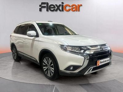 Usado Mitsubishi Outlander Motion 150 CV (110 kW) 2019 Blanco SUV