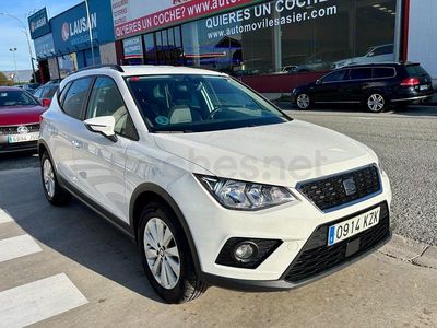Usado Seat Arona Style 95 CV (69 kW) 2019 Blanco SUV