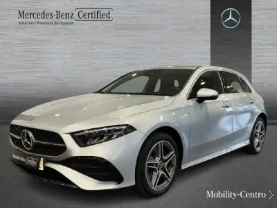 Usado Mercedes A250 218 CV (160 kW) 2025 Plata hightech
