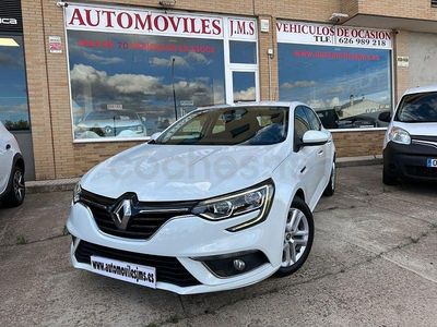 Usado Renault Mégane IV Business 115 CV (84 kW) 2020 Blanco Berlina