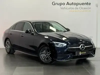 Käytetty Mercedes C300e AMG 313 HP (230 kW) 2023 Sininen Sedan