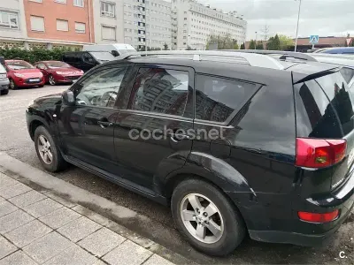 Usado Peugeot 4007 Premium 156 CV (114 kW) 2009 Negro SUV