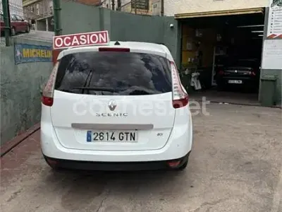 Usado Renault Scénic III Dynamique 130 CV (95 kW) 2011 Blanco Monovolumen