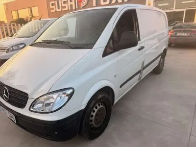 Usado Mercedes Vito 116 CV (85 kW) 2009 Blanco Van