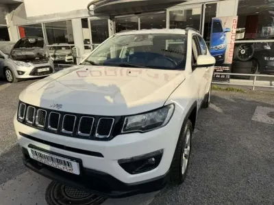 Usado Jeep Compass Longitude 140 CV (102 kW) 2018 Blanco SUV