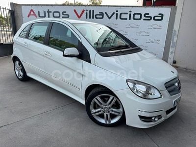 Mercedes B180