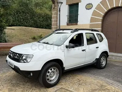 Usado Dacia Duster Ambiance 125 CV (91 kW) 2016 Blanco SUV