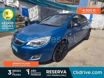Azul Usado 2010 Opel Astra Enjoy Berlina | 3990 € (Precio justo)