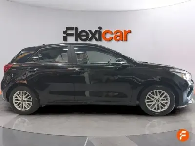 Occasion Kia Rio 100 PK (73 kW) 2020 Zwart