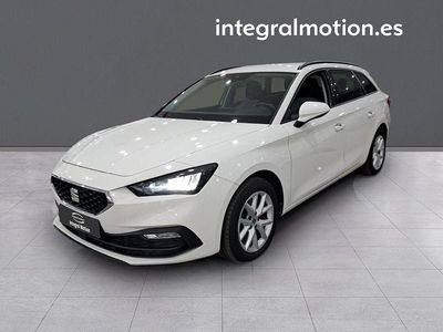 Usado Seat Leon Style 115 CV (84 kW) 2021 Blanco
