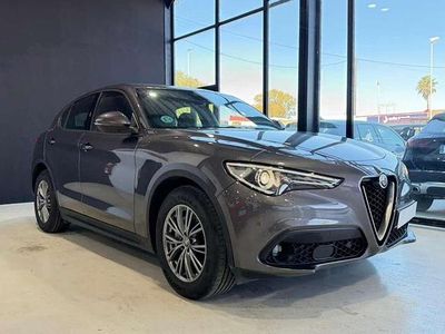Usado Alfa Romeo Stelvio Sprint 160 CV (117 kW) 2022 Gris SUV
