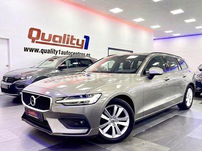 Usado Volvo V60 Momentum 150 CV (110 kW) 2019 Beige Familiar