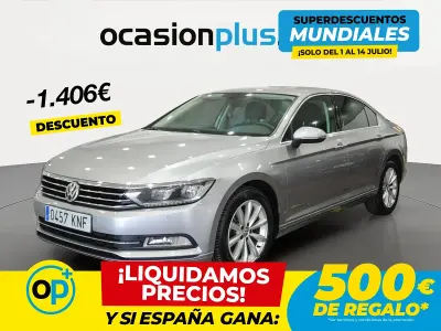 Usado VW Passat Advance 150 CV (110 kW) 2018 Gris Berlina