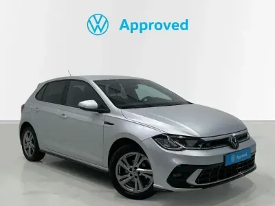 Usado VW Polo R-line 95 CV (69 kW) 2022 Gris Utilitario