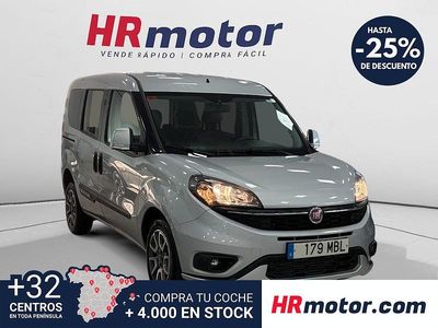 Usado Fiat Doblò Trekking 120 CV (88 kW) 2022 Gris Monovolumen