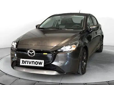 Usado Mazda 2 Center-Line 90 CV (66 kW) 2023 Gris / plata Utilitario
