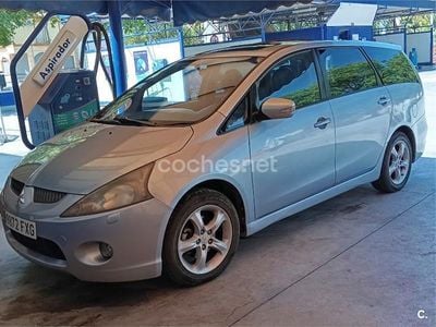 Usado Mitsubishi Grandis Intense+ 136 CV (100 kW) 2007 Beige Monovolumen