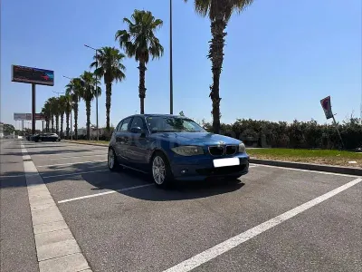 Usado BMW 120 163 CV (119 kW) 2007 Azul Utilitario