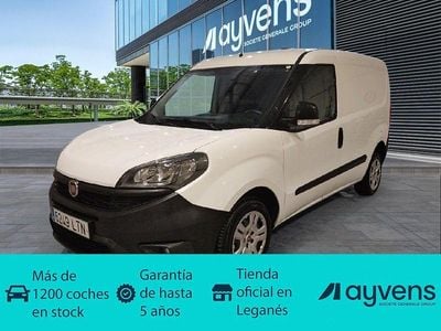 Blanco Usado 2021 Fiat Doblò Monovolumen | 10.900 € (Buen precio)