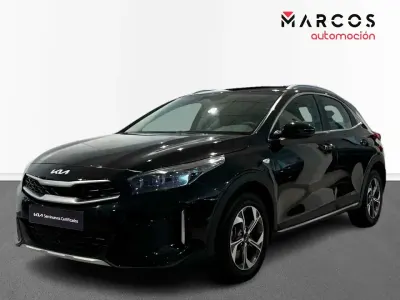 Usado Kia XCeed 101 CV (74 kW) 2024 Negro SUV