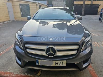 Gris / plata Usado 2014 Mercedes GLA220 AMG line SUV | 15.800 € (Precio justo)