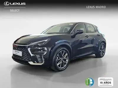 Usado Lexus LBX 136 CV (100 kW) 2025 Negro SUV
