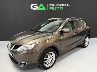 Usado Nissan Qashqai Premium Edition 130 CV (95 kW) 2014 Marrón SUV