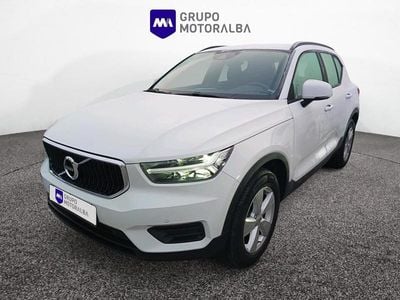 Usado Volvo XC40 Momentum 129 CV (94 kW) 2021 Blanco SUV