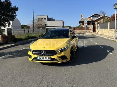 Usado Mercedes A250 218 CV (160 kW) 2021 Amarillo Berlina