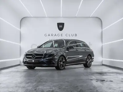Usado Mercedes CLA220 Shooting Brake Urban 177 CV (130 kW) 2015 Gris / plata Familiar