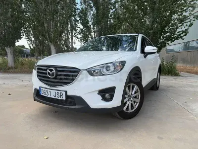 Usado Mazda CX-5 Luxury 150 CV (110 kW) 2016 Blanco SUV