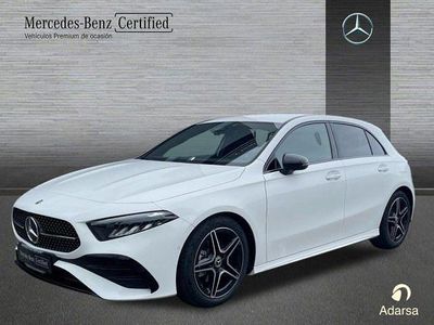 Nuevo Mercedes A180 AMG line 136 CV (100 kW) 2025 Blanco polar Berlina