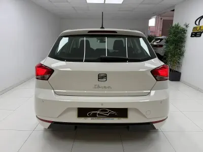 Usado Seat Ibiza Reference 80 CV (58 kW) 2023 Blanco Utilitario