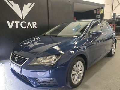 Usado Seat Leon Style 116 CV (85 kW) 2017 Azul Utilitario