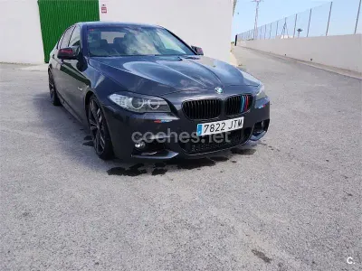 Usado BMW 530 235 CV (172 kW) 2011 Gris / plata Berlina