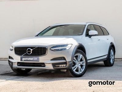 Usado Volvo V90 CC Pro 190 CV (139 kW) 2018 Blanco  ice white Familiar
