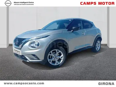 Usado Nissan Juke N-Connecta 114 CV (83 kW) 2021 Gris / plata SUV