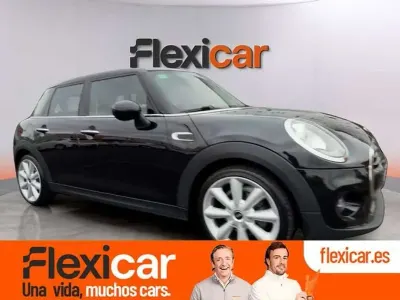 Używany Mini Cooper 136 KM (100 kW) 2018 Czarny Hatchback