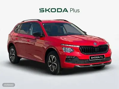 Usado Skoda Kamiq Selection 115 CV (84 kW) 2025 Rojo SUV