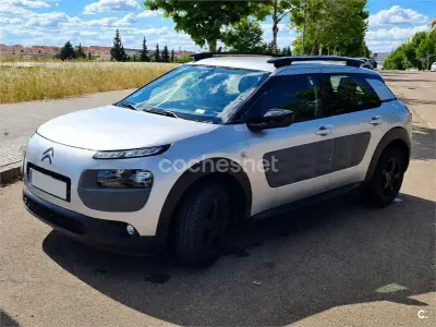 Usado Citroën C4 Feel 82 CV (60 kW) 2014 Gris / plata Berlina