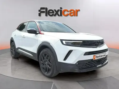 Usado Opel Mokka GS Line 130 CV (95 kW) 2022 Rosa SUV