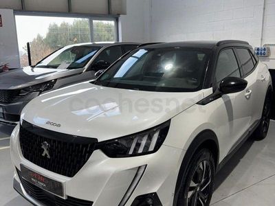 Käytetty Peugeot 2008 GT 130 HP (95 kW) 2022 Valkoinen Katumaasturi