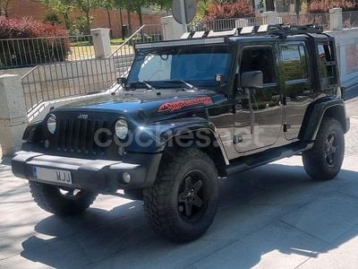 Usado Jeep Wrangler Unlimited Sahara 177 CV (130 kW) 2009 Negro SUV