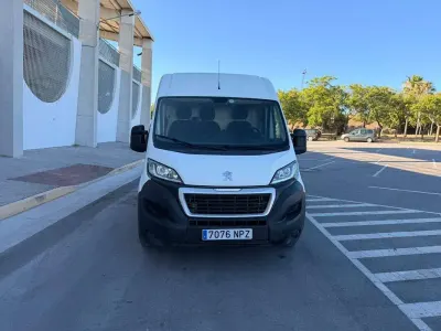 Usado Peugeot Boxer S 120 CV (88 kW) 2020 Blanco Van