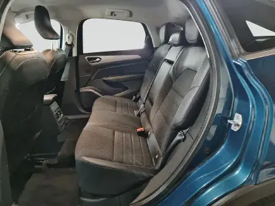 Usado Renault Arkana Zen 145 CV (106 kW) 2022 Azul SUV
