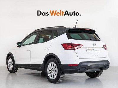 Usado Seat Arona Style 115 CV (84 kW) 2025 Blanco SUV