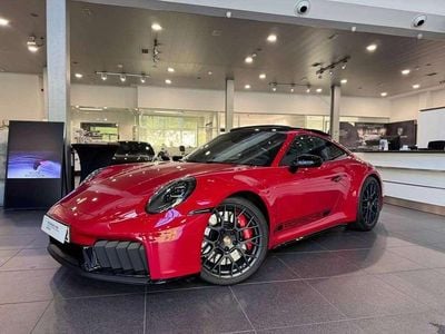 Rojo Usado 2025 Porsche 911 Carrera GTS Coupe | 215.700 €