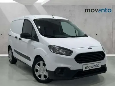 Usado Ford Transit Courier Trend 102 CV (75 kW) 2021 Blanco Van